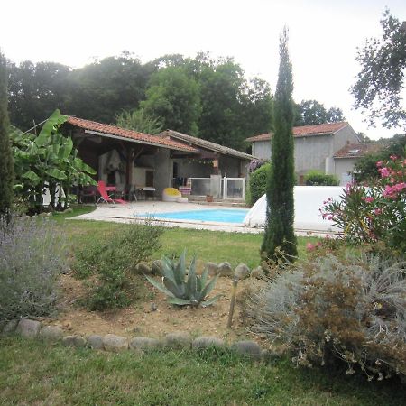 Chambres avec piscine à la campagne Ponlat-Taillebourg Esterno foto